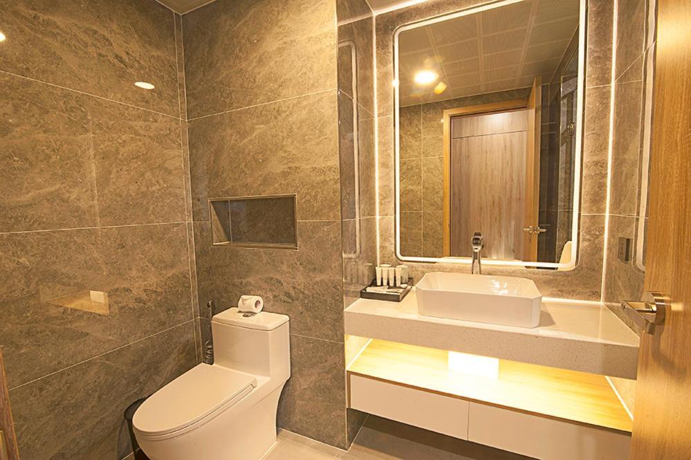 Elite Homestay Ha Long Exterior photo